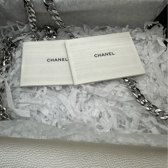 Chanel crossover wallet - Picture 4 of 10